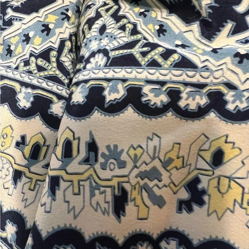 DKNY Navy Aztec Print Silk Elastine‎ 2 - Picture 3 of 3